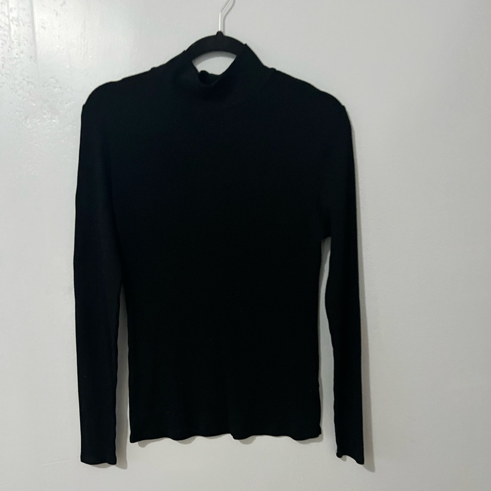 Long sleeve turtle neck